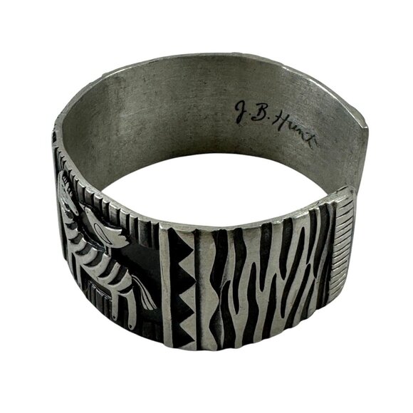 JB Hunt Engraved Pewter Cuff Bracelet Wild Kingdom Zebra Elephant Vintage - Picture 2 of 8